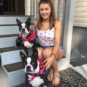 Meet your Posher, Casey